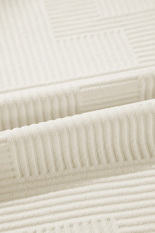 Textured Contrast Trim Raglan Top in Cream